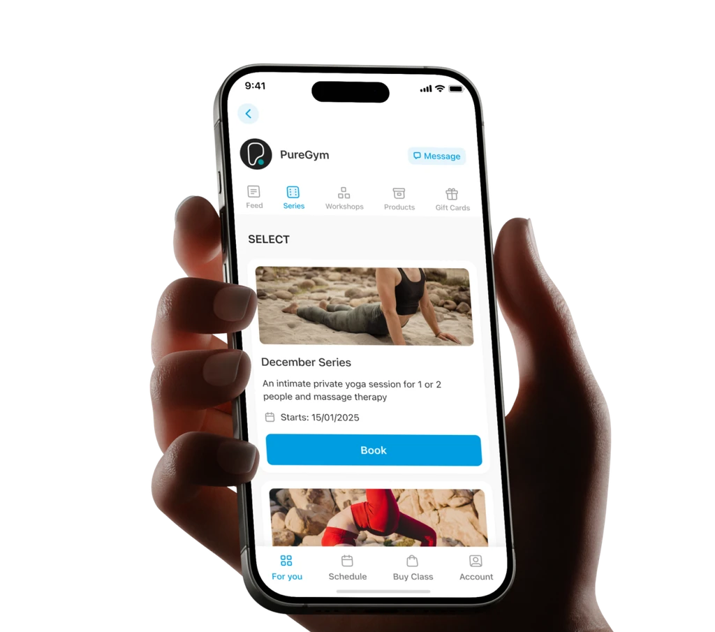 a hand holding a mobile phone